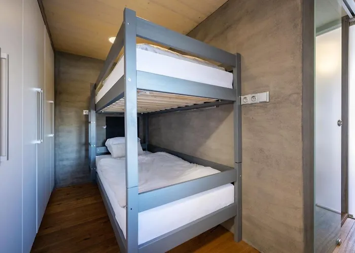 Hausboat Holesovice