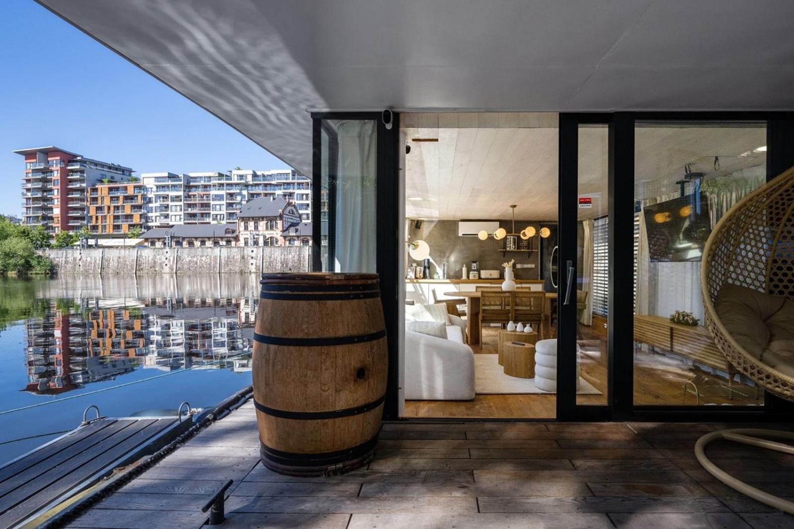 Hausboat Holesovice Botel Praga